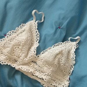 white lacey bralette :)